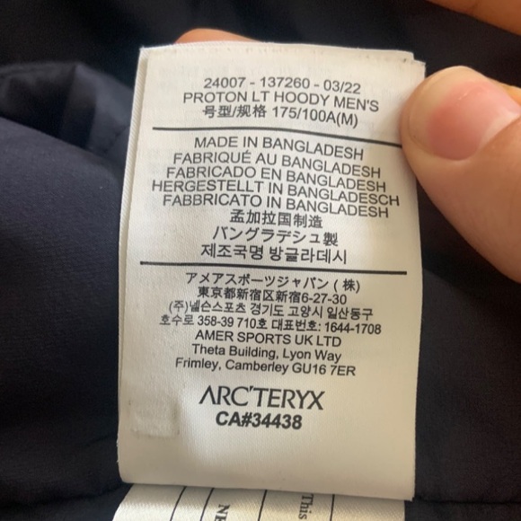 Arc'teryx Men's Dark Blue Proton LT Jacket - Picture 6 of 6